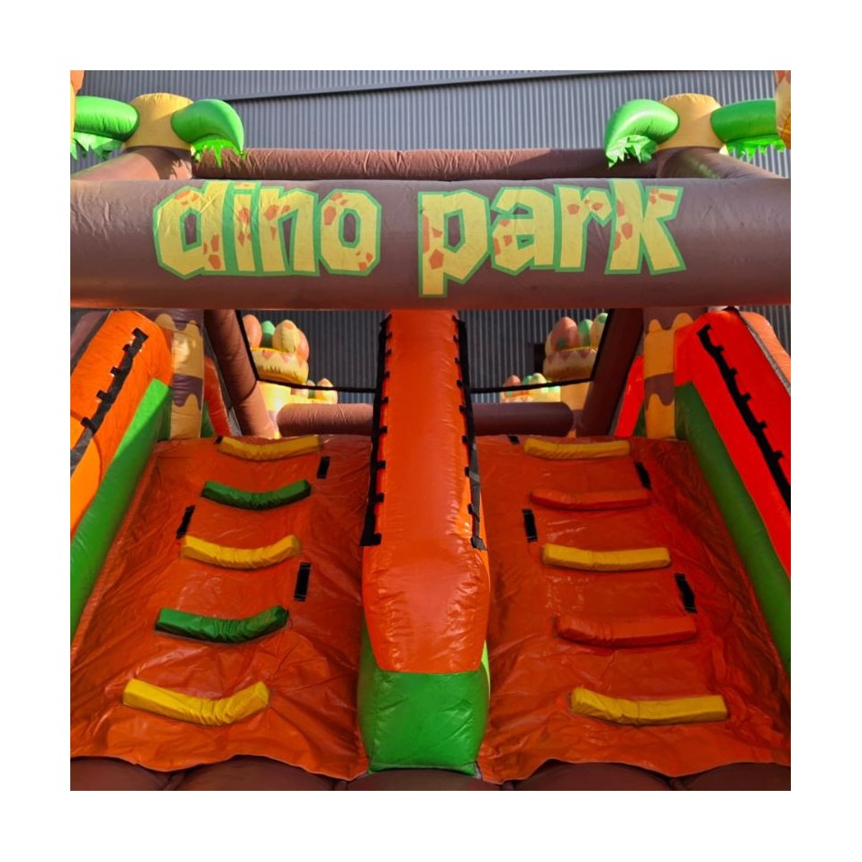Dino Park Hüpfburg-Hindernisparcours gebraucht (24 m) - 28252 - 3-cover