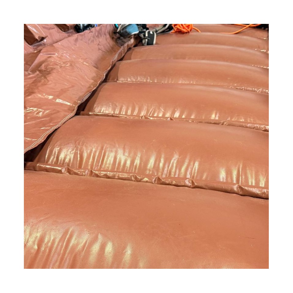 Aufblasbare Kletterwand 6 m gebraucht (Gurte inkl.) - 28329 - 6-cover