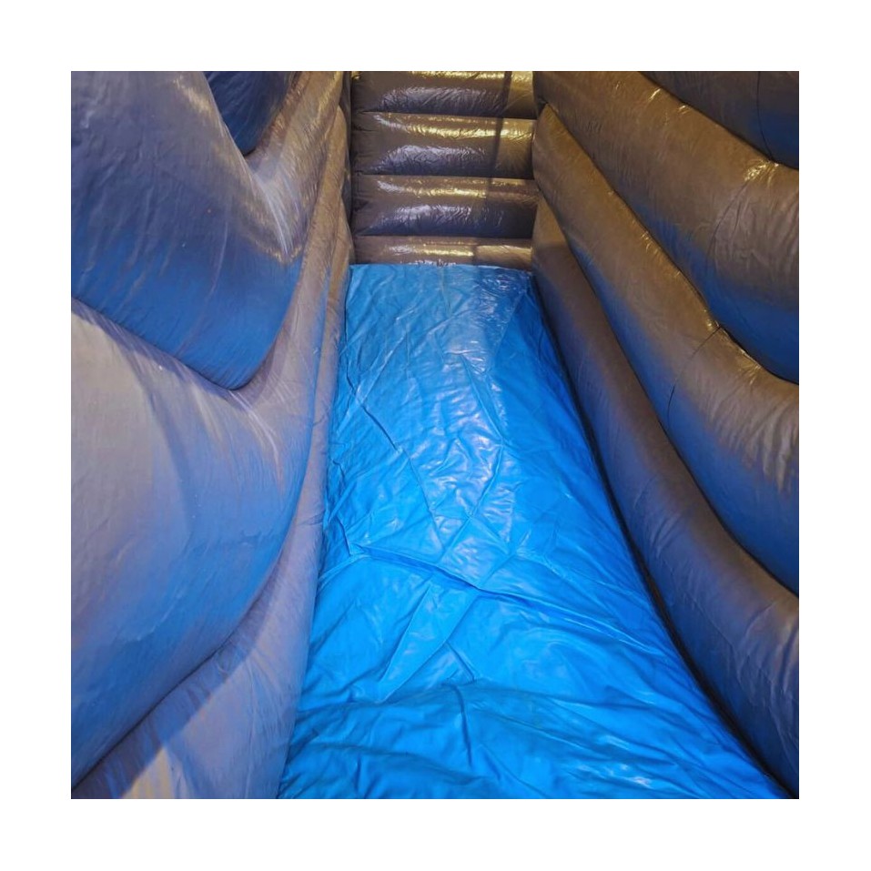 Second Hand Knights Bouncy Castle - 28170 - 7-cover