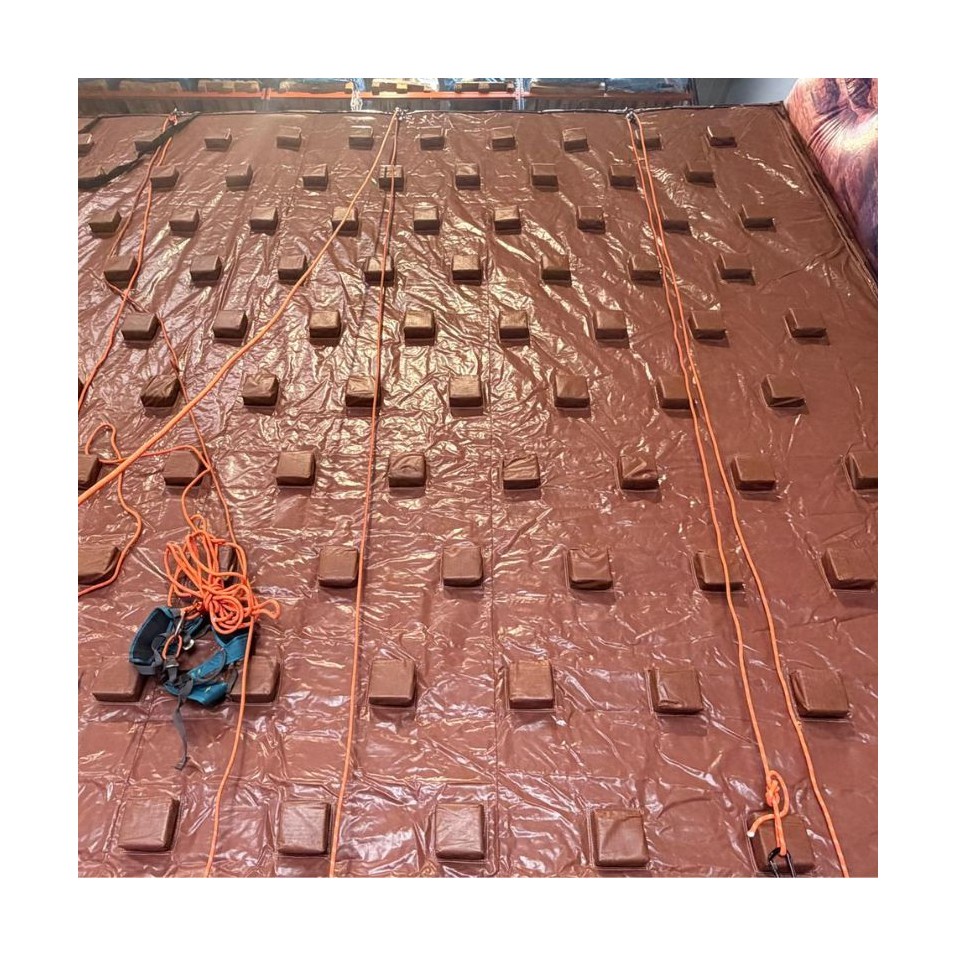 Second-hand Inflatable Climbing Wall 6m (Harnesses Included) - 28324 - 8-cover