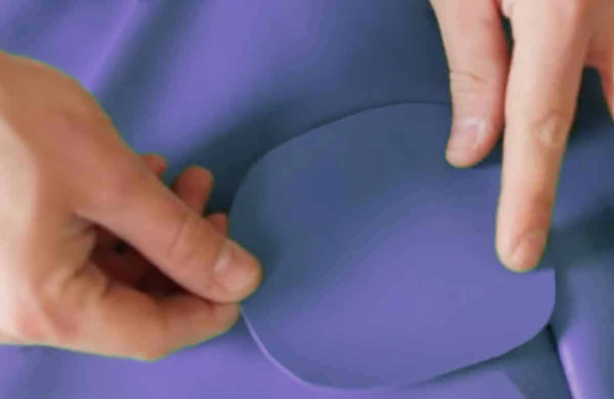 How to glue a PVC fabric to my inflatable?​