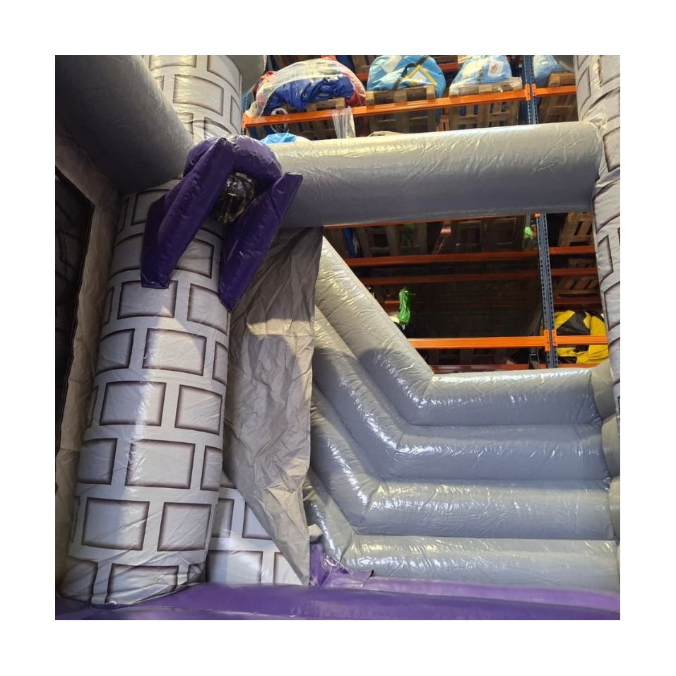 Castello Gonfiabile Usato Fortezza - 28168 - 2-cover